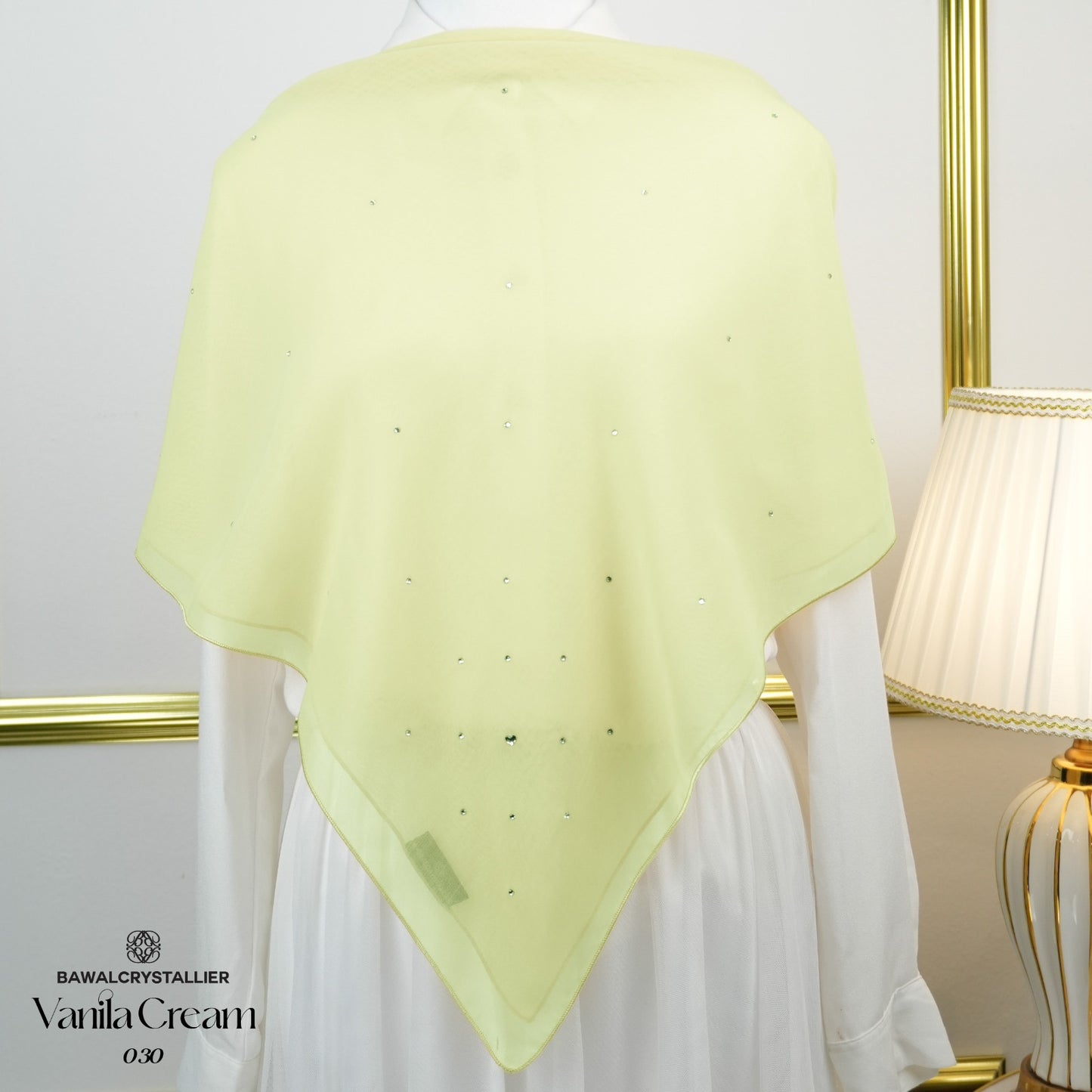 CRYSTALLIER STARDUST ESSENTIAL VANILA CREAM (030)