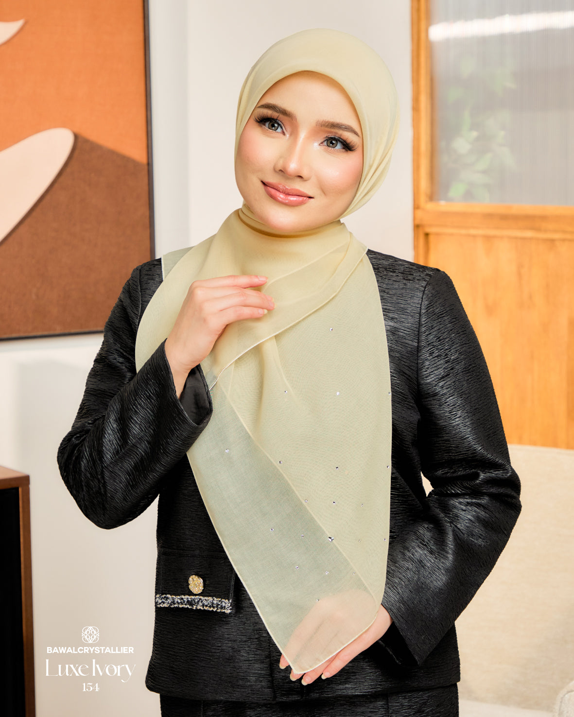 CRYSTALLIER BATU TABUR LUXE IVORY (154)