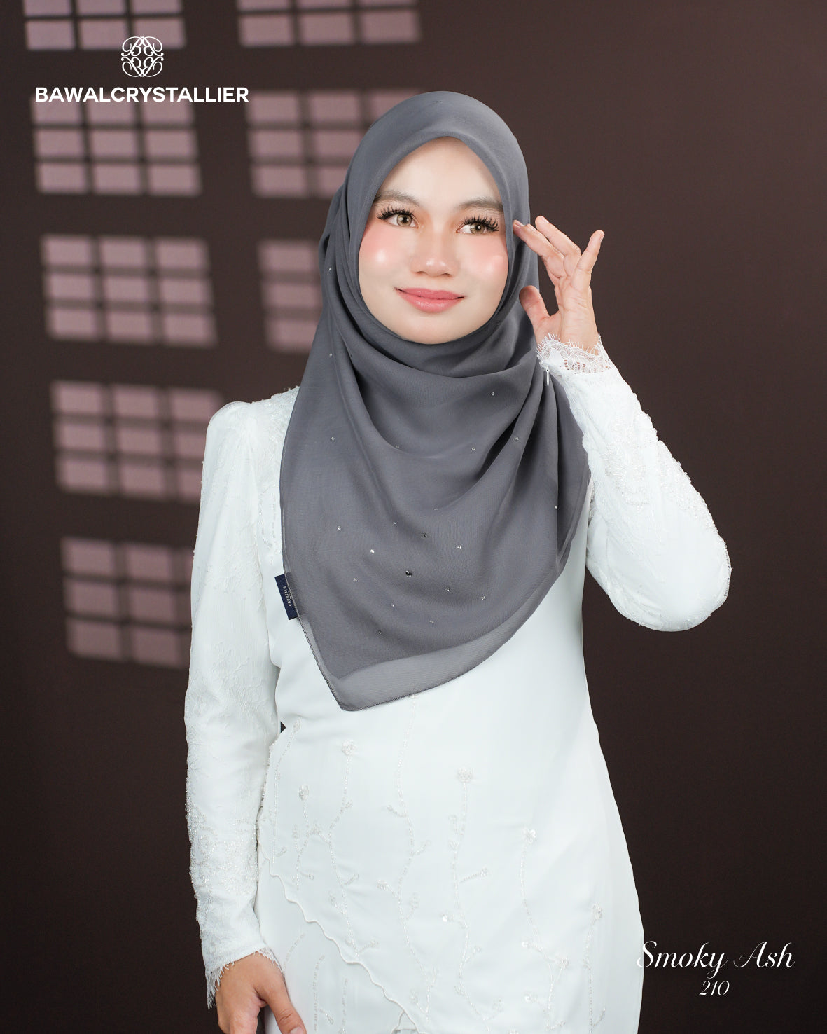 CRYSTALLIER BATU TABUR SMOKY ASH (210)