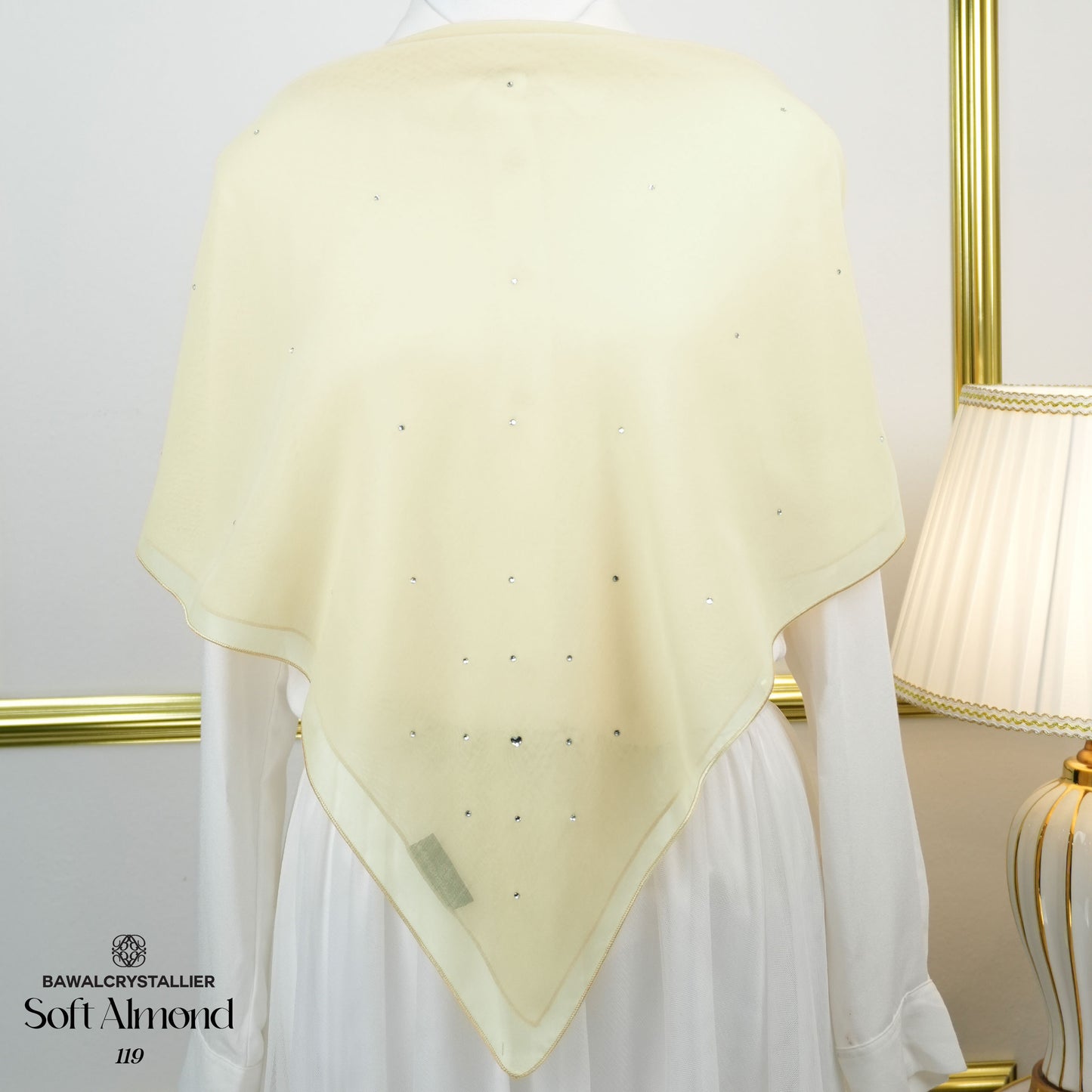 CRYSTALLIER BATU TABUR SOFT ALMOND (119)