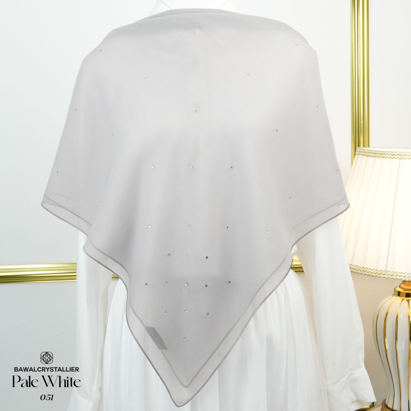 CRYSTALLIER STARDUST ESSENTIAL PALE WHITE (051)